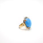 Anello a cupola con resina azzurra e riviere di cristalli acquamarina Amea Luxury