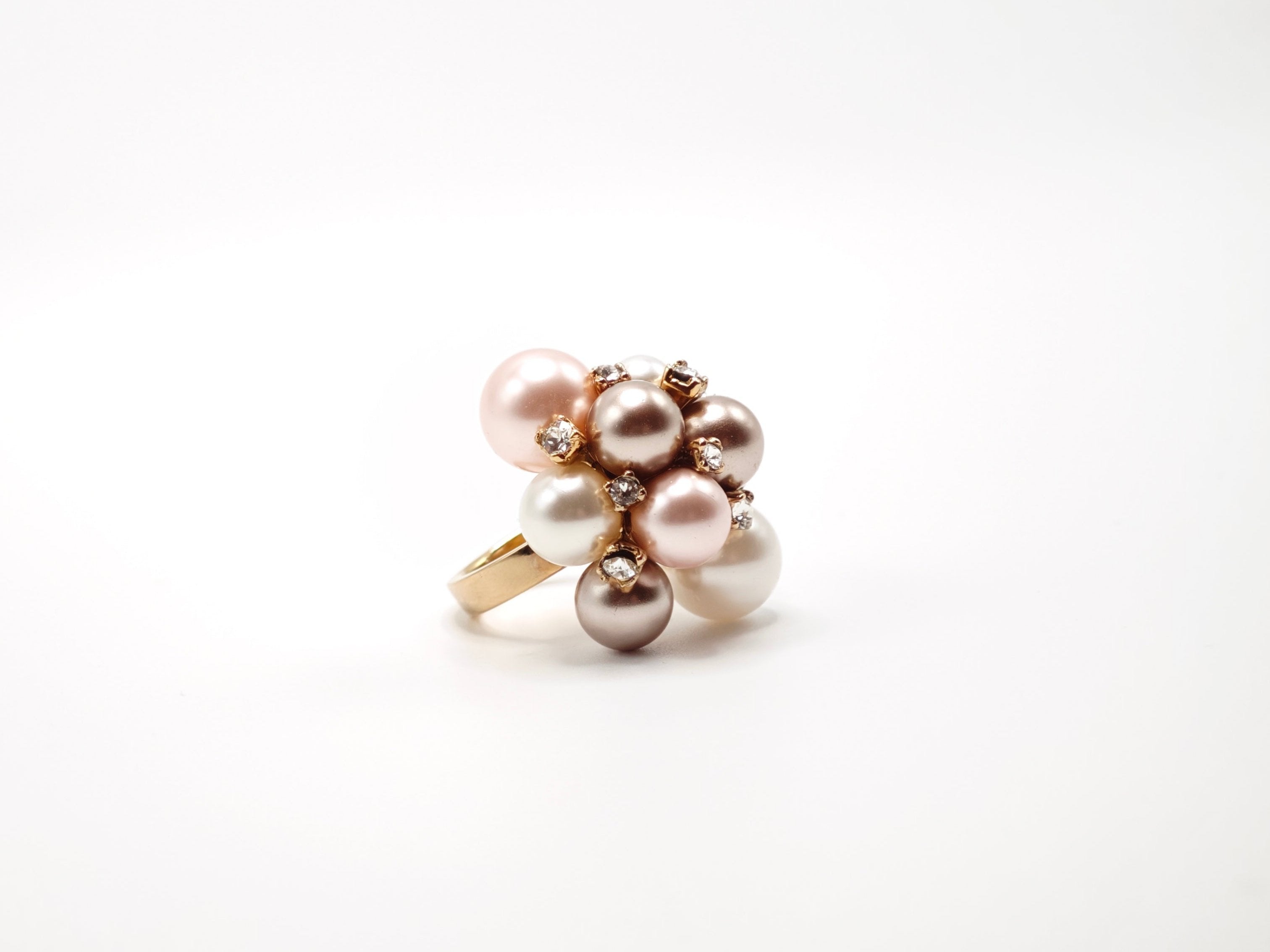 Anello a grappolo con perle bianche e rosa e cristalli Amea Luxury_1