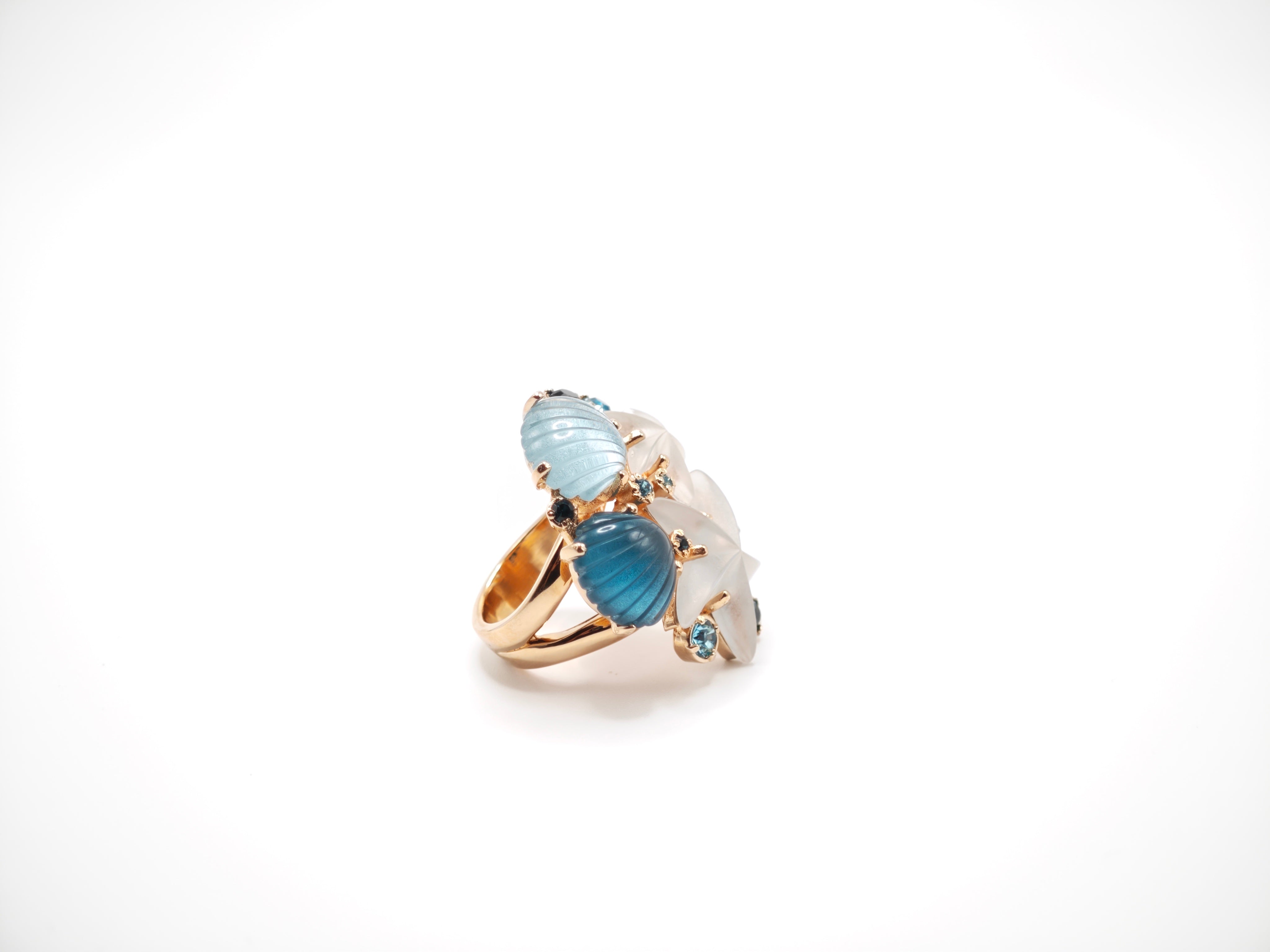 Anello con cristalli color acquamarina e resine a forma di conchiglia e stella marina Amea Luxury_4