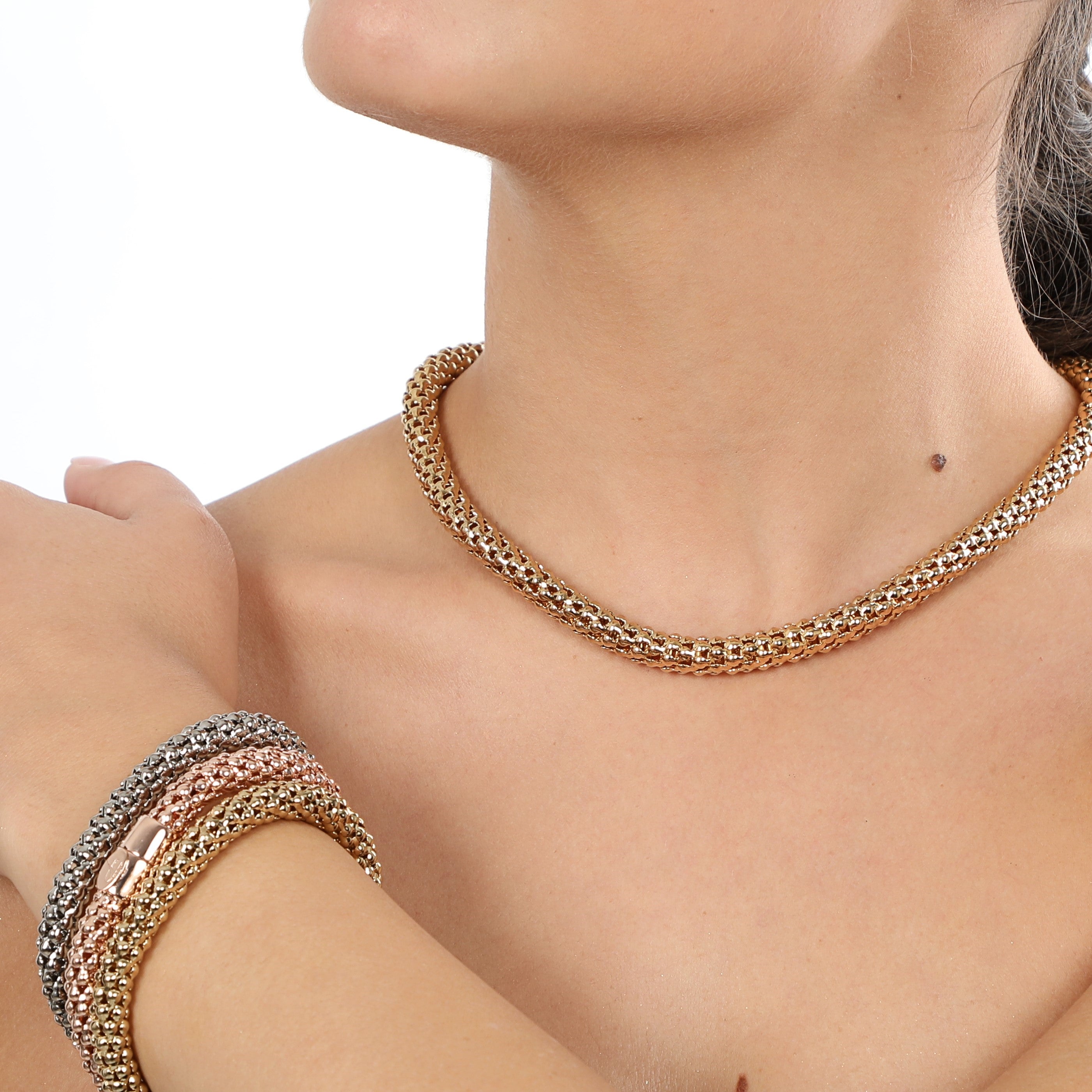 Bracciale a maglia semirigida lucida Amea Luxury