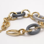 Bracciale_maglie_tonde_martellate_con_elementi_in_resina_grigio_opaco_Amea_Luxury_2