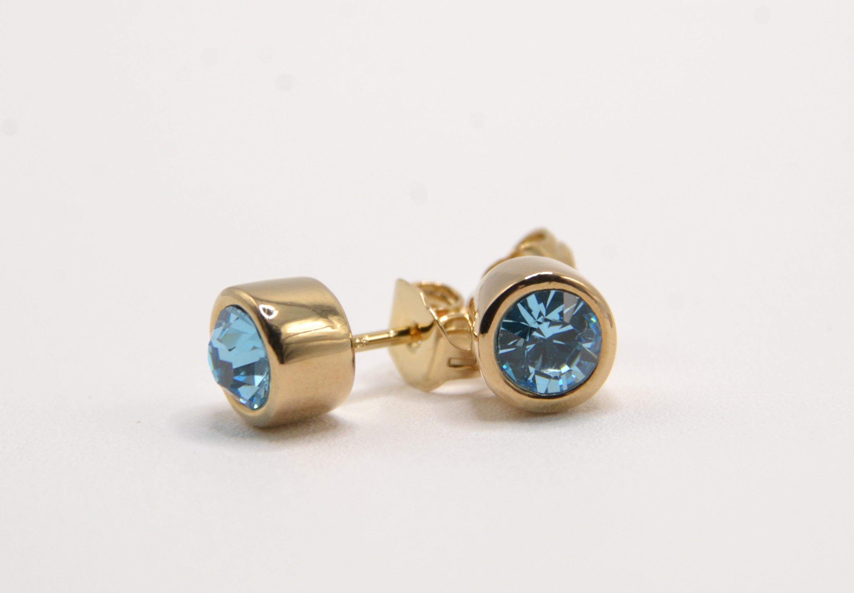 Orecchini punto luce placcati Oro Giallo 24kt Amea Luxury