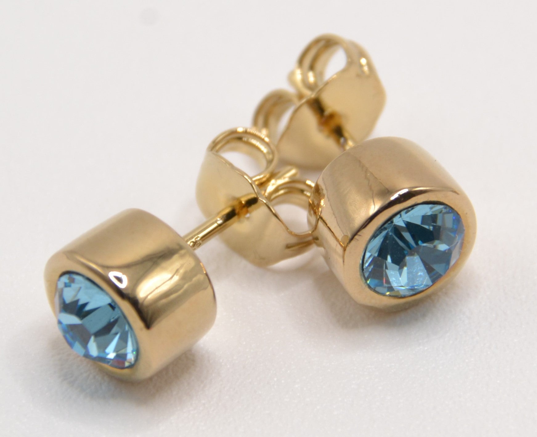 Orecchini punto luce placcati Oro Giallo 24kt Amea Luxury_2
